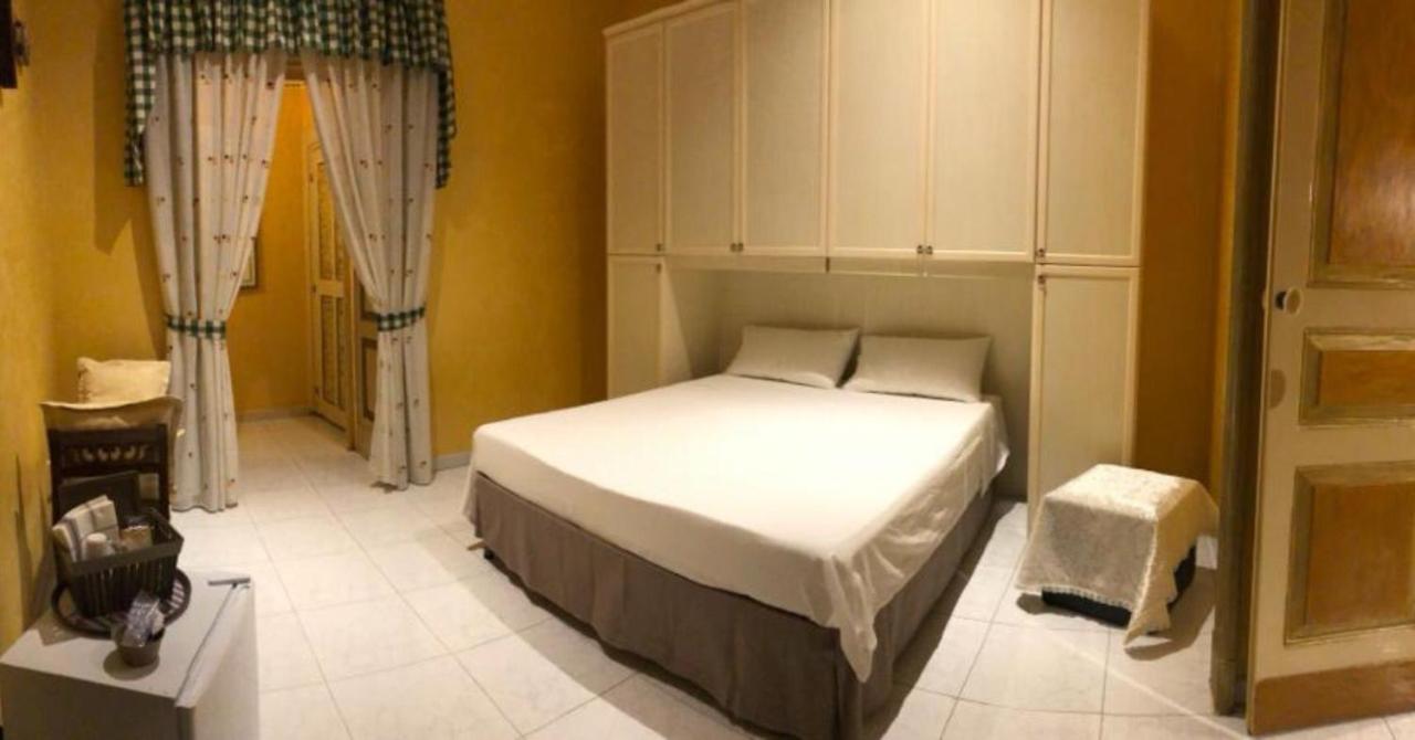Dimora Dei Pastori Bed and Breakfast Napoli Eksteriør billede
